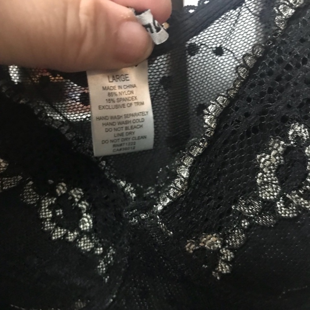 Lace Nightie - Picture 2 of 8